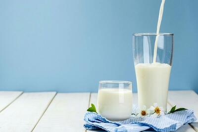 شیر را گرم بخوریم یا سرد؛ کدام مفیدتر است؟