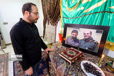 منزل شهید «محمدرضا زاهدی» پس از اعلام خبر شهادت