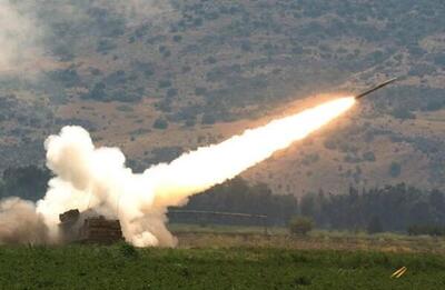دستکم ۳۰ راکت به سمت شهرک‌های اسرئیلی شلیک شد