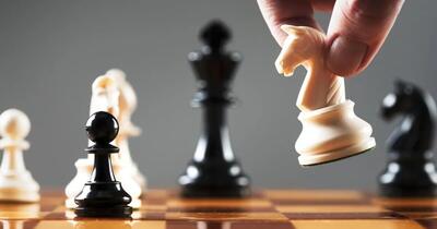 معرفی بازی شطرنج Chess Play   Learn Mod Apk