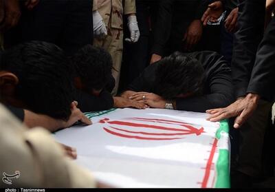 تشییع و تدفین پیکرهای مطهر 7 شهید گمنام در 3 استان - تسنیم