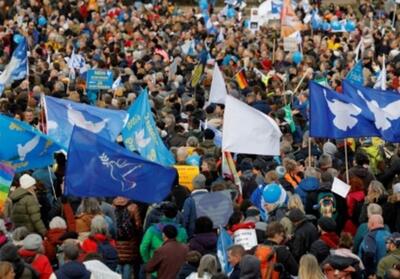 برگزاری تظاهرات گسترده ضد جنگ در آلمان - تسنیم
