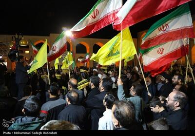 تجمع مردم یزد در محکومیت ترور سرداران و افسران ایرانی- عکس خبری تسنیم | Tasnim