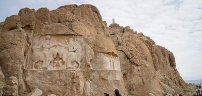 تصاویر| گردشگران در مجموعه «نقش رستم» و «تخت جمشید» استان فارس