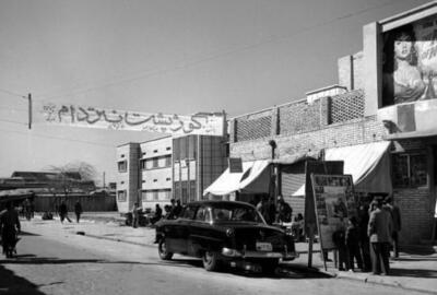 عکس| بهمن ۱۳۳۷؛ گوژپشت نوتردام در سینما آبادان