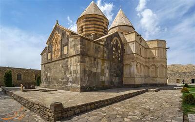 معماری کلیسای دو رنگ آذربایجان غربی، قره کلیسا یک شاهکار جاودانه است! - چیدانه
