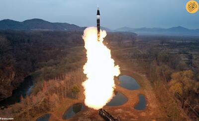(ویدئو) رونمایی از موشک جدید کره شمالی با حضور کیم
