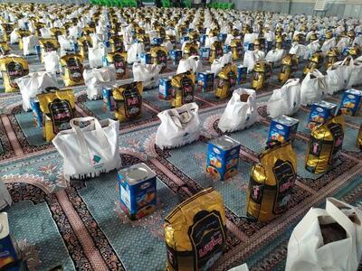 توزیع ۴۷۰۰ بسته معیشتی رمضان در فارس