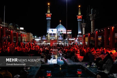 تصاویر مراسم احیای شب‌ قدر در امام‌زاده صالح (ع) تهران