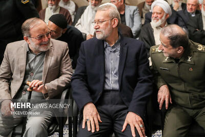 تصاویر دیدار مسئولان و کارگزاران نظام با رهبر معظم انقلاب اسلامی