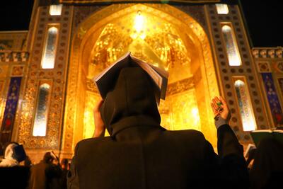 گزارش تصویری (7): مراسم احیای شب بیست و سوم ماه مبارک رمضان در حرم امام رضا(ع) | خبرگزاری بین المللی شفقنا