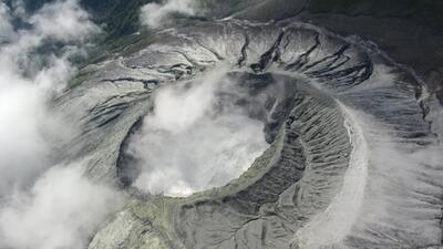فیلم| نگرانی از فوران آتشفشان پواس در کاستاریکا