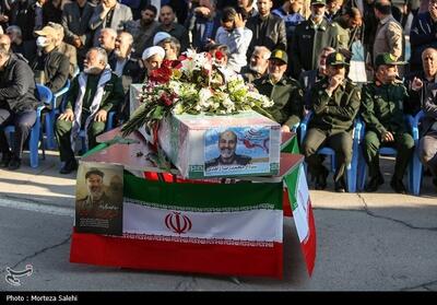 تصاویر: مراسم استقبال از پیکر شهید سردار محمدرضا زاهدی در اصفهان