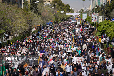 حضور حماسی مردم سومین حرم اهل بیت(ع) شیراز در راهپیمایی روز قدس