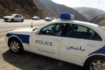 پذیرایی با چای و قهوه از رانندگان خاطی در پلیس راه یزد + فیلم
