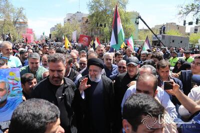 تصاویر شفقنا از حضور رئیس جمهور در راهپیمایی روز قدس | خبرگزاری بین المللی شفقنا