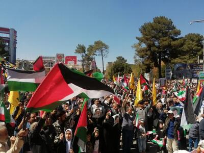 اعلام همبستگی جهانشهر مقاومت با مردم مظلوم فلسطین/حضور گسترده کرمانی‌ها در راهپیمایی روز قدس