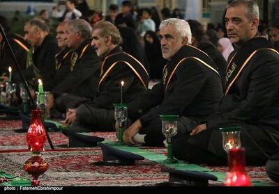 برگزاری آیین شمع‌گردانی در آستان هلال بن علی(ع)+تصاویر - تسنیم