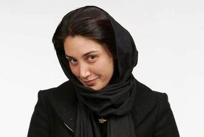 عکس| تصویری جالب از هدیه تهرانی در مراسم حافظ در سال ۱۳۸۱