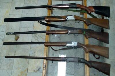 کشف و ضبط ۷۹۸ قبضه انواع سلاح غیرمجاز در قزوین