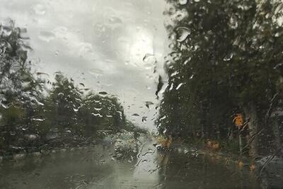 هواشناسی؛ بارش باران در بیشتر استان‌ها/ تهران ۲۷ و اهواز ۳۵ درجه