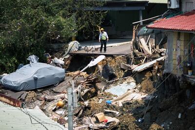 ببینید/ وحشتناک‌ترین تصاویری که از زلزله تایوان ثبت شد / فرار خودروها را ببینید