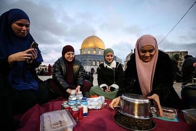 عکس‌هایی از غزه و قدس در ماه رمضان/ ضیافت مجاهدان ادامه دارد
