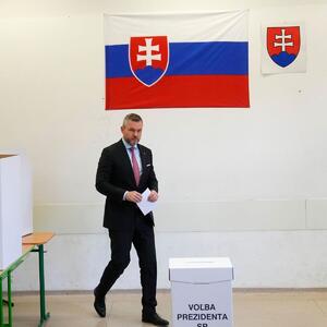 «پلگرینی» نامزد متمایل به روسیه، رئیس‌جمهور جدید اسلواکی شد