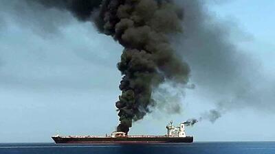 اخباری از حمله به یک کشتی در بندر «المکلا» در یمن