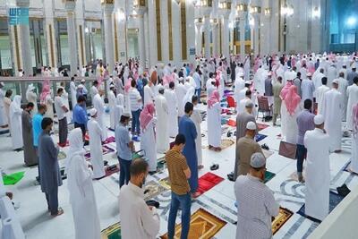 صفوف طولانی نماز در مسجدالحرام | رویداد24
