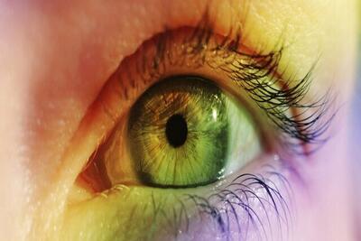 هشدار جدی درباره عوارض خطرناک جراحی زیبایی تغییر رنگ چشم