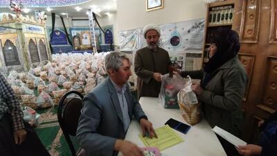 ۴۰۰ سبد کالا بین جامعه توانخواهان کردستانی توزیع شد