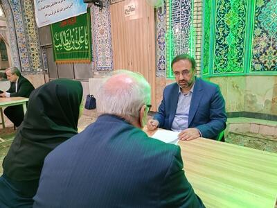 مسئولان قضایی استان البرز به درخواست ۴۱۰ در مسجد جامع کرج رسیدگی کردند