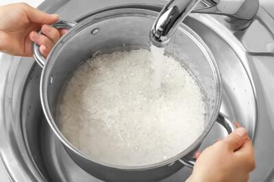 شستن برنج قبل از پخت درست است یا خیر ؟