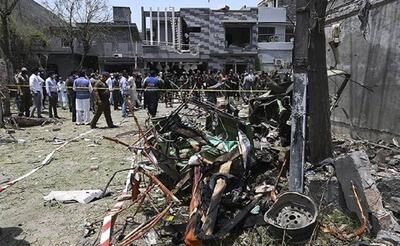 وقوع انفجار بمب در مسجد و بازاری در پاکستان/ چندنفر کشته و زخمی شدند؟