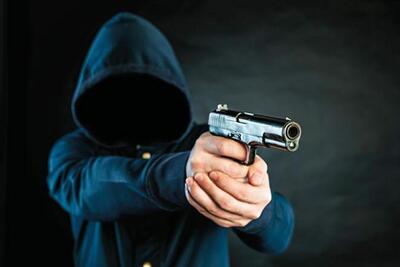 فیلم / زورگیری مسلحانه در بزرگراه صدر | پایگاه خبری تحلیلی انصاف نیوز