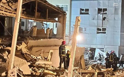 فیلم/ لحظه انفجار یک آپارتمان ۴ طبقه در گرمسار