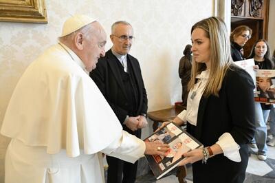 پاپ با خانواده گروگان‌های اسرائیلی دیدار کرد | خبرگزاری بین المللی شفقنا