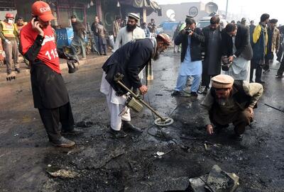 انفجار بمب در مسجد و بازار بلوچستان پاکستان