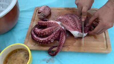 ترفندهایی برای پخت و پز اختاپوس و ماهی مرکب (فیلم)