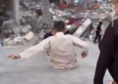 فیلم/ تفریحات روز عید کودکان فلسطینی بر روی آوار ساختمان ها
