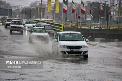 بارش سیل‌آسا باران و تگرگ در اسلام آبادغرب