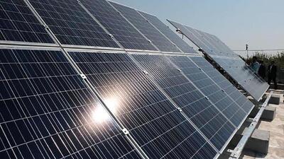 نخستین نیروگاه مرکز خورشیدی حمایتی کشور در روستای پنداس کاشان به بهره برداری رسید