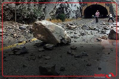 رئیس پلیس راه: جاده چالوس به دلیل ریزش سنگ مسدود است