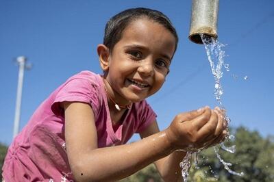 کنترل کیفیت آب شرب کشور از طریق ۷۱۰ آزمایشگاه