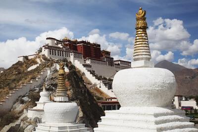 قصر پوتالا یکی از مناطق گردشگری برتر تبت (لهاسا)