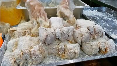 (ویدئو) نحوه پخت و سرو مرغ و جوجه سوخاری در فیلیپین