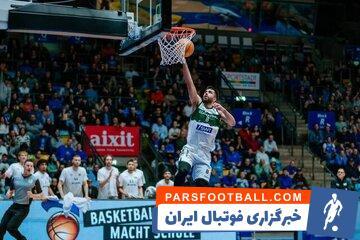 عکس‌| یک ایرانی بازیکن ماه آلمان شد - پارس فوتبال | خبرگزاری فوتبال ایران | ParsFootball