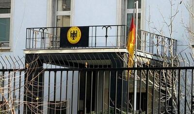 بستگان کارمندان سفارت آلمان، ایران را ترک کردند - عصر خبر