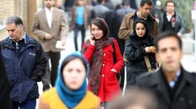 جامعه ایرانی طراوت ندارد/ مادامی که زنان درباره حجاب اقناع نشوند امکان اعمال آن وجود ندارد - مردم سالاری آنلاین